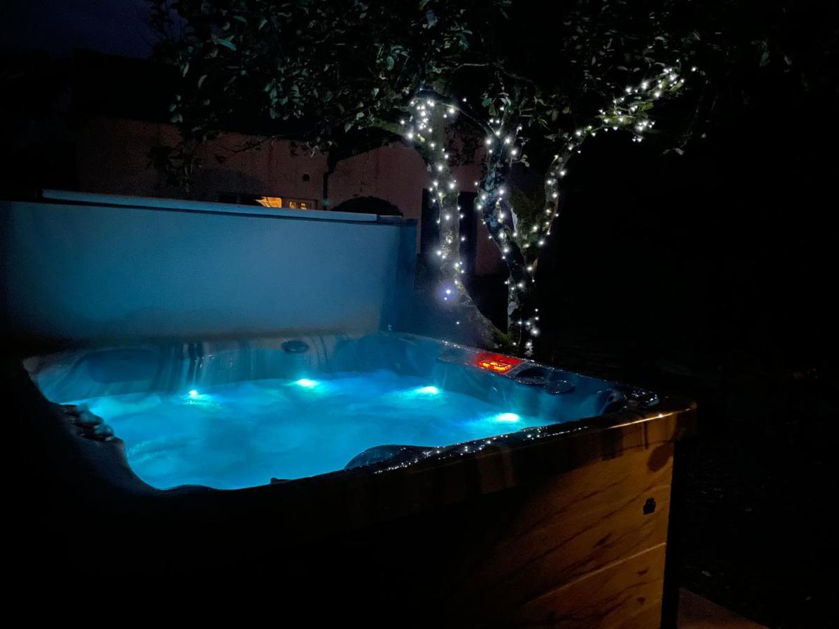 Airdside Cottage 캐슬더글러스 외부 사진
